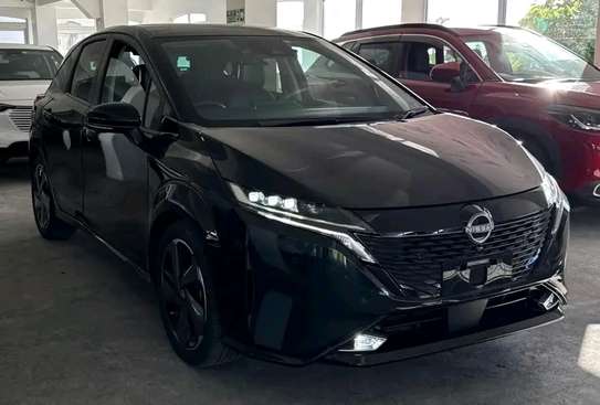 Nissan Note black E-power 2019 image 5