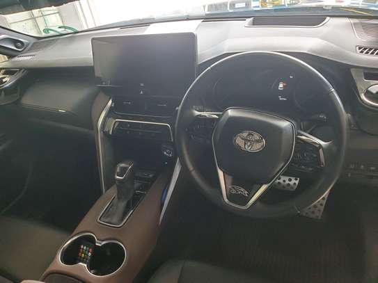 Toyota Harrier newshape 2020 image 3