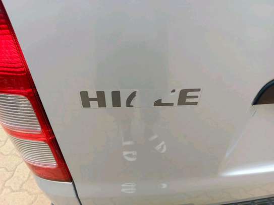 Toyota Hiace 7L 2018 model fully loaded. image 5