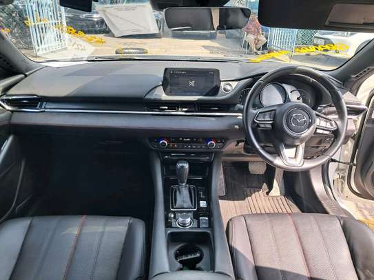 Mazda  Atenza  petrol image 8