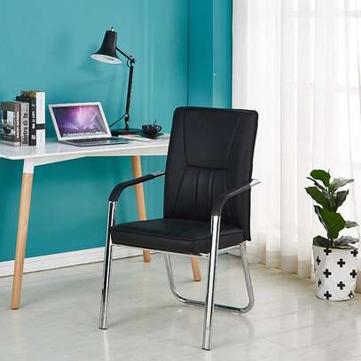 Office Chairs : High-back Leather Boardroom Chair image 7