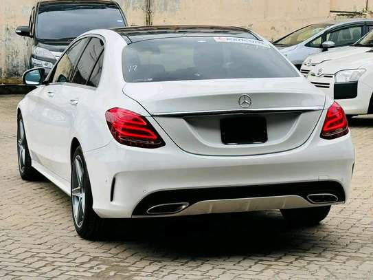 Mercedes Benz C180 AMG 2018 image 11