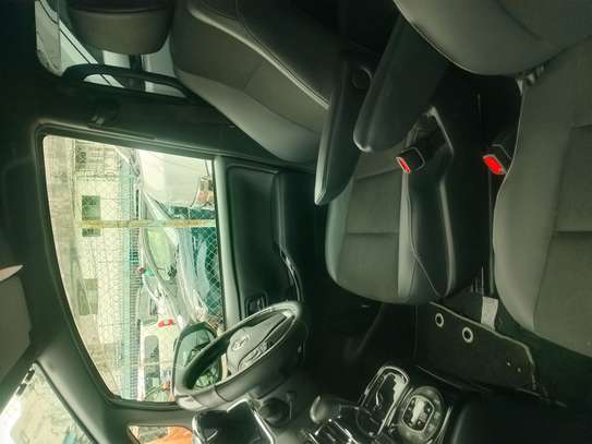 toyota noah on offer 2019 model image 2