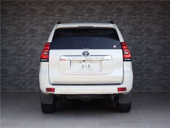 2021 TOYOTA LAND CRUISER PRADO TX image 11