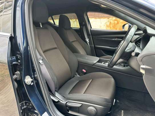 Mazda3, hatchback, 2020 model, petrol, 59,000km image 12