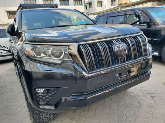 Toyota landcruiser prado TXL image 7