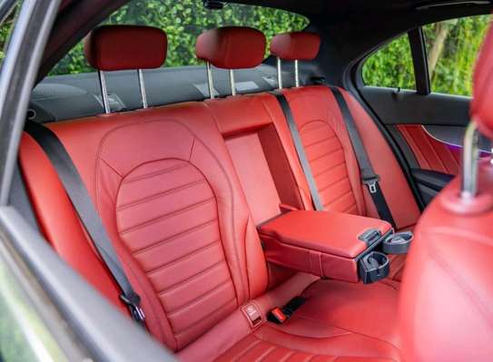 2020 Mercedes Benz C200 image 7