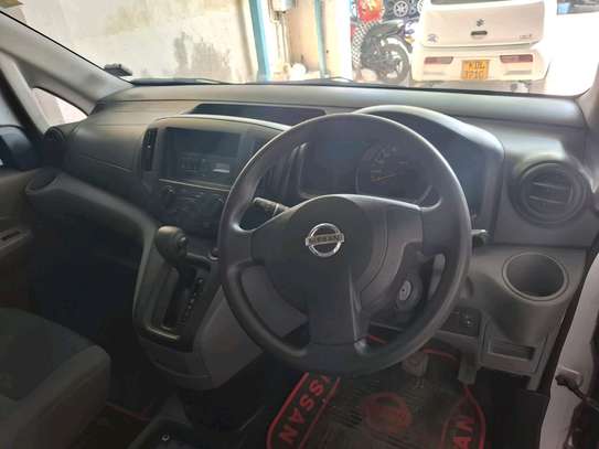 Nissan nv200 used image 5