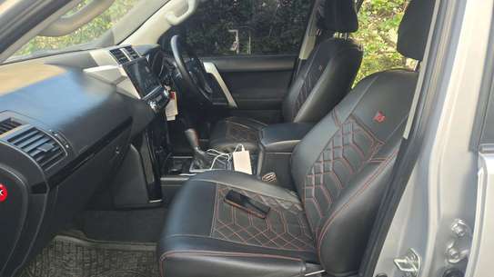 TOYOTA LANDCRUISER PRADO 2015MODEL PETROL image 3
