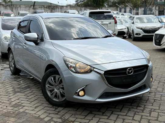 Mazda demio 2019 model image 5