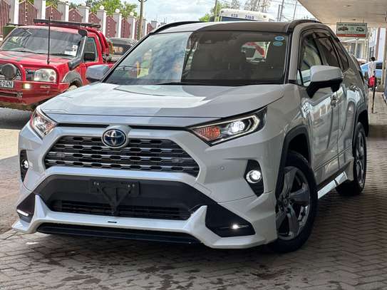 Toyota RAV 4 with sunroof on sale in Mombasa image 3