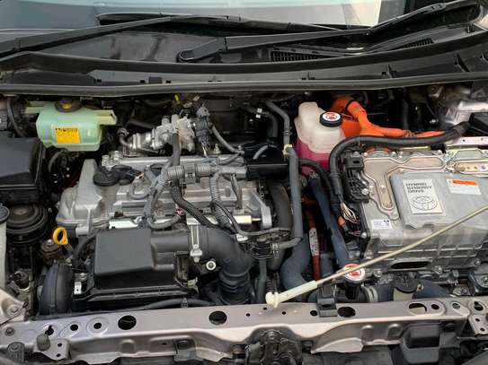 Toyota AXIO Silver color fully loaded 2019 model. image 4