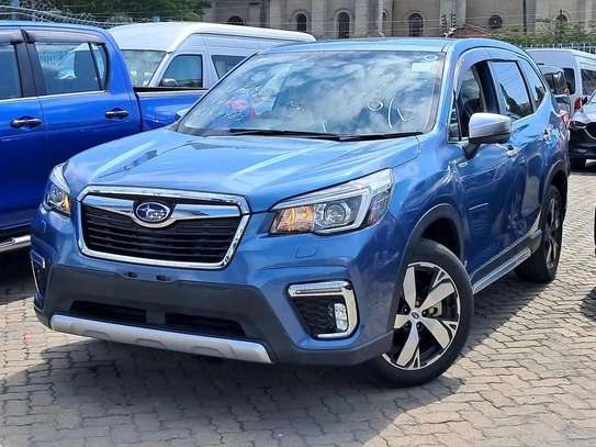Subaru Forester E-boxer blue 26000km 2018 image 2