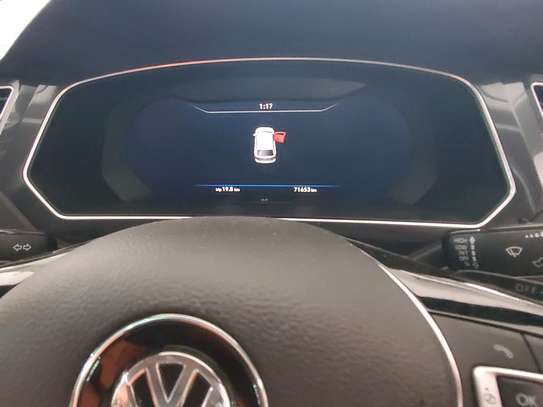 Volkswagen tiguan image 2
