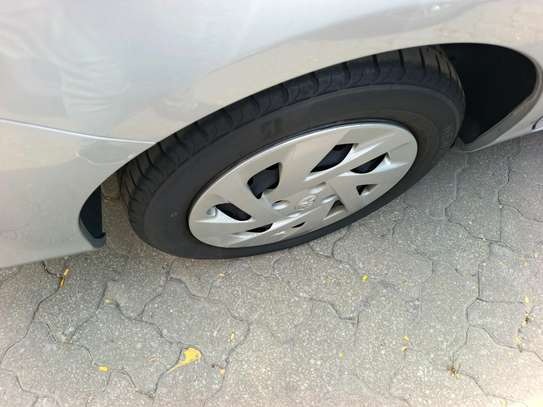 Toyota fielder G image 4