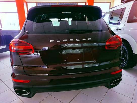 Porsche cayenne turbo maroon 2017 image 9