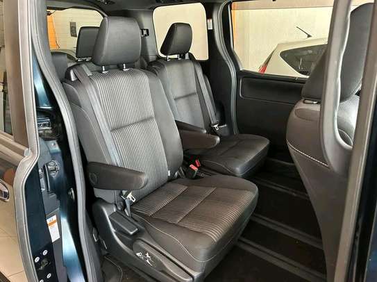 Toyota Noah  wxb image 4