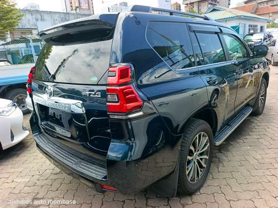 Toyota Landcruiser TZG image 12