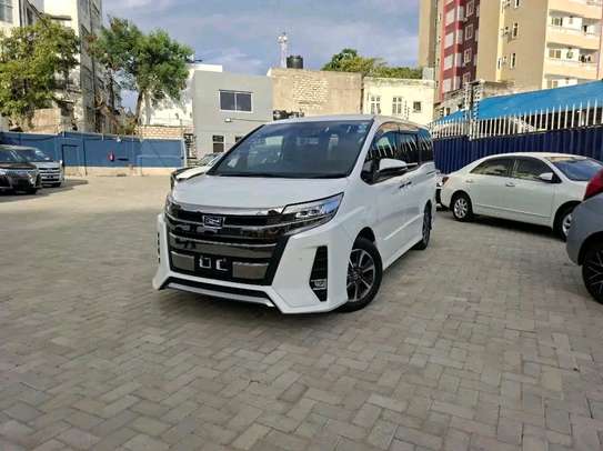 Toyota Noah white wxB 2019 image 2