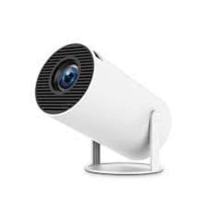 Portable Android projector (720p) HY 300pro image 2