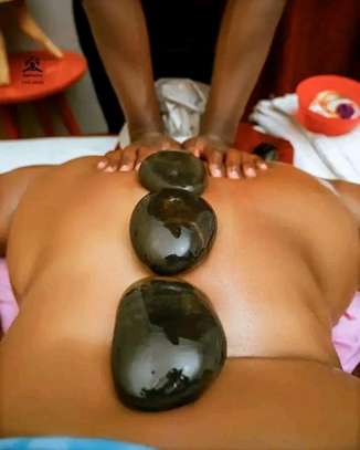 Home massage services by male masseurs image 3