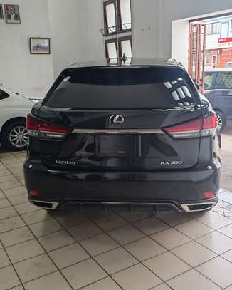 Lexus RX300 image 10