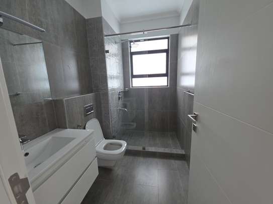 5 Bed Townhouse with En Suite at New Runda image 13