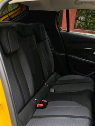 PEUGEOT 208 GT LINE 2019 image 6