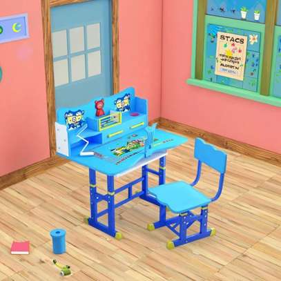Kids Furniture; Pink Kids Desk And Seat image 5