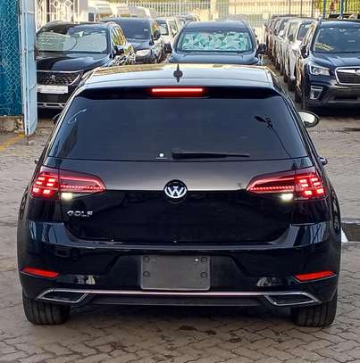 Volkswagen golf image 4