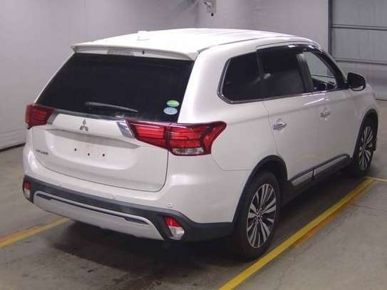 2019 MITSUBISHI OUTLANDER 24G image 4