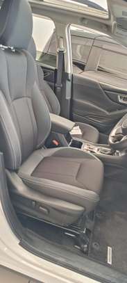 Subaru Forester SK9 Sunroof White 2019 image 9