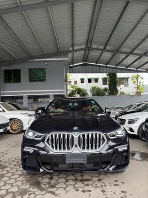 BMW X6 XDRIVE35D Black 2021 image 6