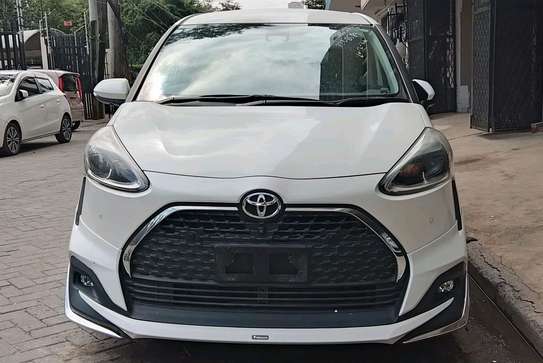 toyota sienda g grade non hybrid image 3