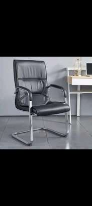 Executive visitors chair image 2