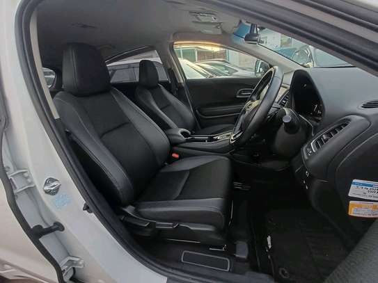 Honda vezel Rs image 11