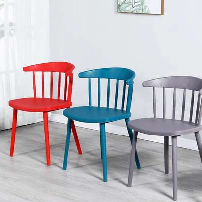 Durable Armless Plastic Luxury Dining Chair image 2