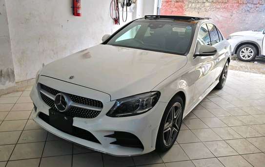 Mercedes benz image 5