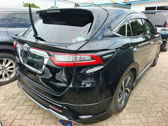 Toyota Harrier Turbo image 14