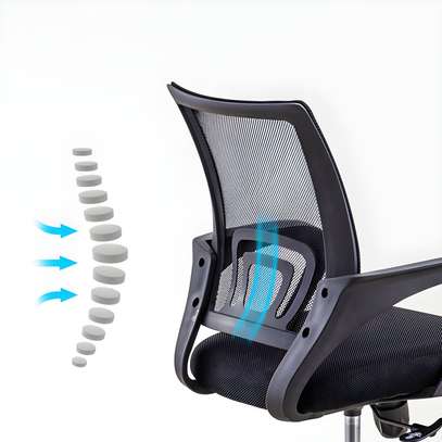 Clerical Swivel Mesh Office Chair image 3
