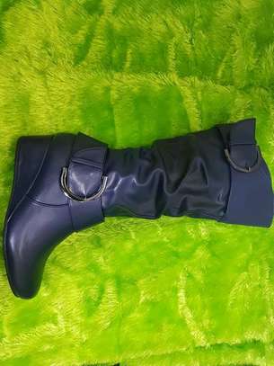 Ladies boots image 3
