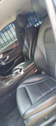 Mercedes Benz C200 Black 2017 image 7