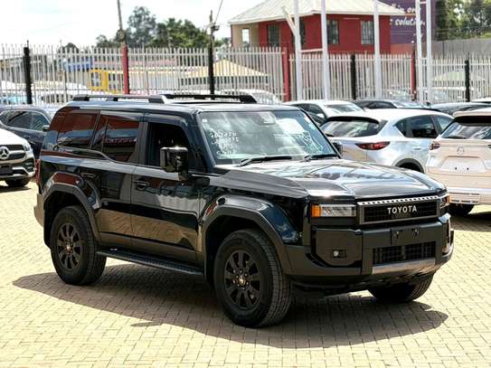 2024 Toyota land cruiser Prado VX image 2