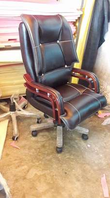 Executive Leather High Back Chair image 3