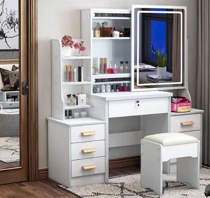 Dresser: Dressing Mirror With  Drawers In Mogonga image 9