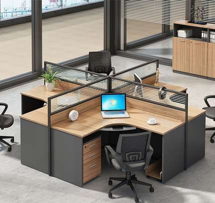 Curved 4 Way Office Workstation Desk image 2