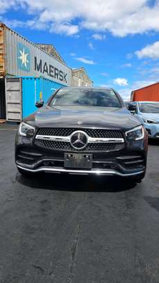 Mercedes Benz GLC220d image 4