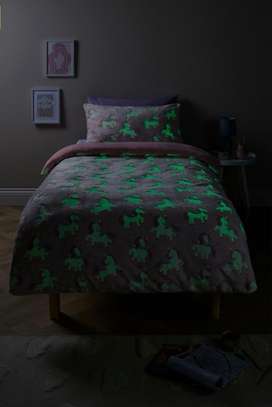 UK Original - Homelife glow in the dark unicorn fleece duvet image 2