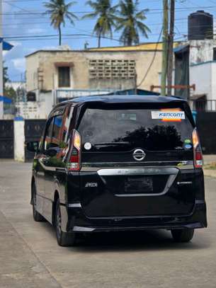 Nissan Serena epower black 2019 image 15