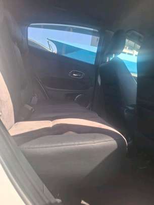 Honda vezel Rs image 8